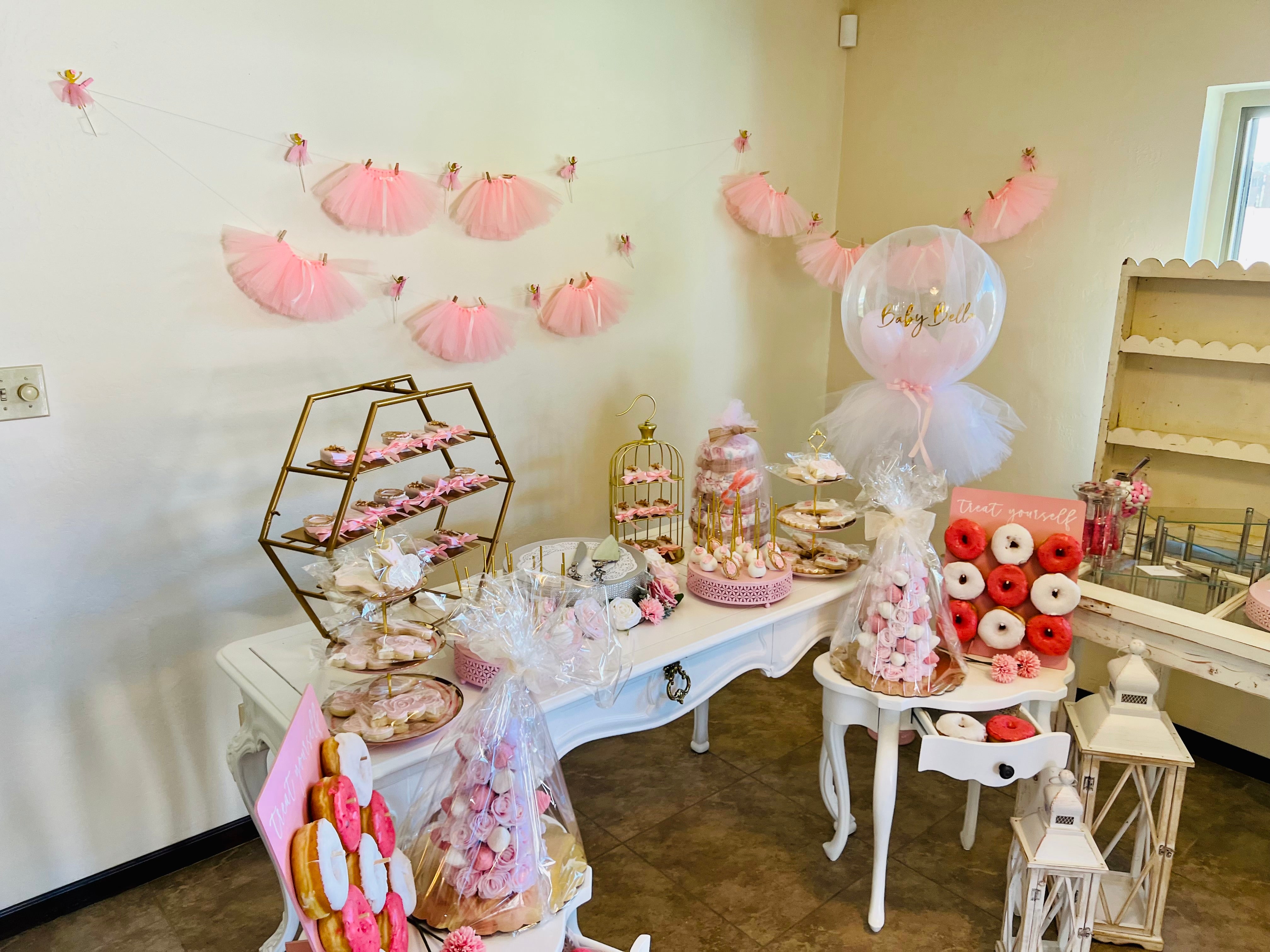 Farm Table (8 foot) White Window Pane